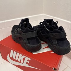 Nike Huarache Run GS ‚Triple Black‘ 654275-016 Youth Size 5Y