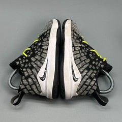 Nike LeBron 17 Athletic Running Sneakers Kids 12 Black White Lace Up Mid Shoes