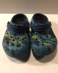 Crocs Blue splash childrens size 12 clogs beach wear Black and yellow accents