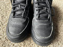 Size 5.5 Nike Air Force 1 Low LV8 GS ‚Reflective Black‘