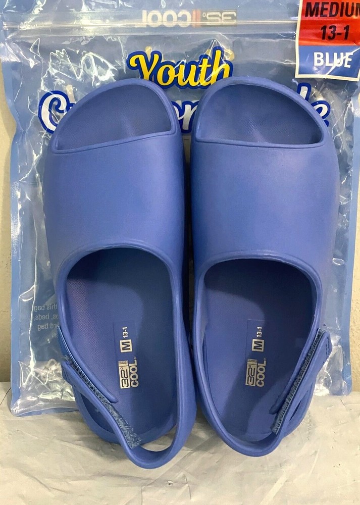 32 Degrees Cool Youth Cushion Slide Sandals – SIZE S (11~12), M (13~1) – BLUE