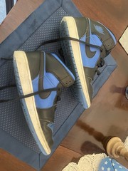 Jordan Air Jordan 1 High Top Leather Black/Blue Sneaker Kids 6.5Y DQ8423-042