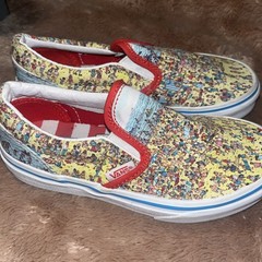 Vans x Where’s Waldo? Slip-On Sneakers Kids Size 13 “Find Steve” Beach Design