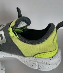 Kids SHAQ Shoes Size 10
