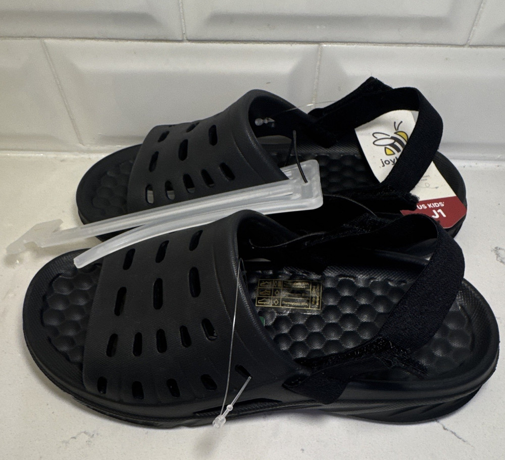 Joybees Black Solid Synthetic Slip-On Open Toe Sandal Unisex Kids J1