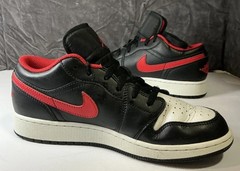 Red Air Jordan 1 Low GS “White Toe” Red Black Size 6.5Y (553560-063)