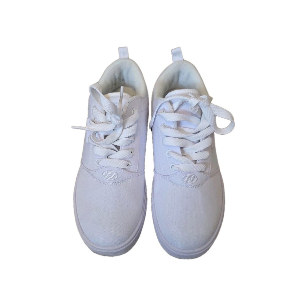 Heelys White Youth Size 6 On Tag. Fit Like US Women Size 6.5 or Youth Size 5