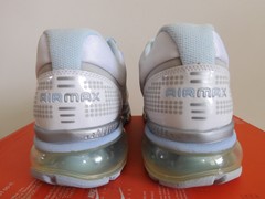 DEFECTIVE with defects NIKE AIR MAX 2009 GS WHITEBLUE SZ 7YWOMENS SZ 85 G3D