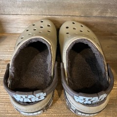 Childrens Crocs Tan Star Wars Chewbacca Lined Clogs Mules Sandals Shoes Size 3 Y