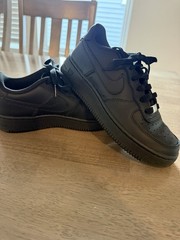 Nike Air Force 1 Black Leather Breathable Lace Up Casual Teens US 4.5