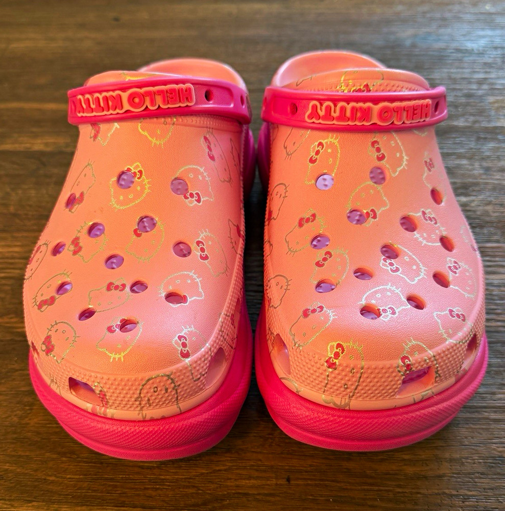 Crocs Classic Hello Kitty Pink Kids Clog US 11 Slip-On Adjustable Strap