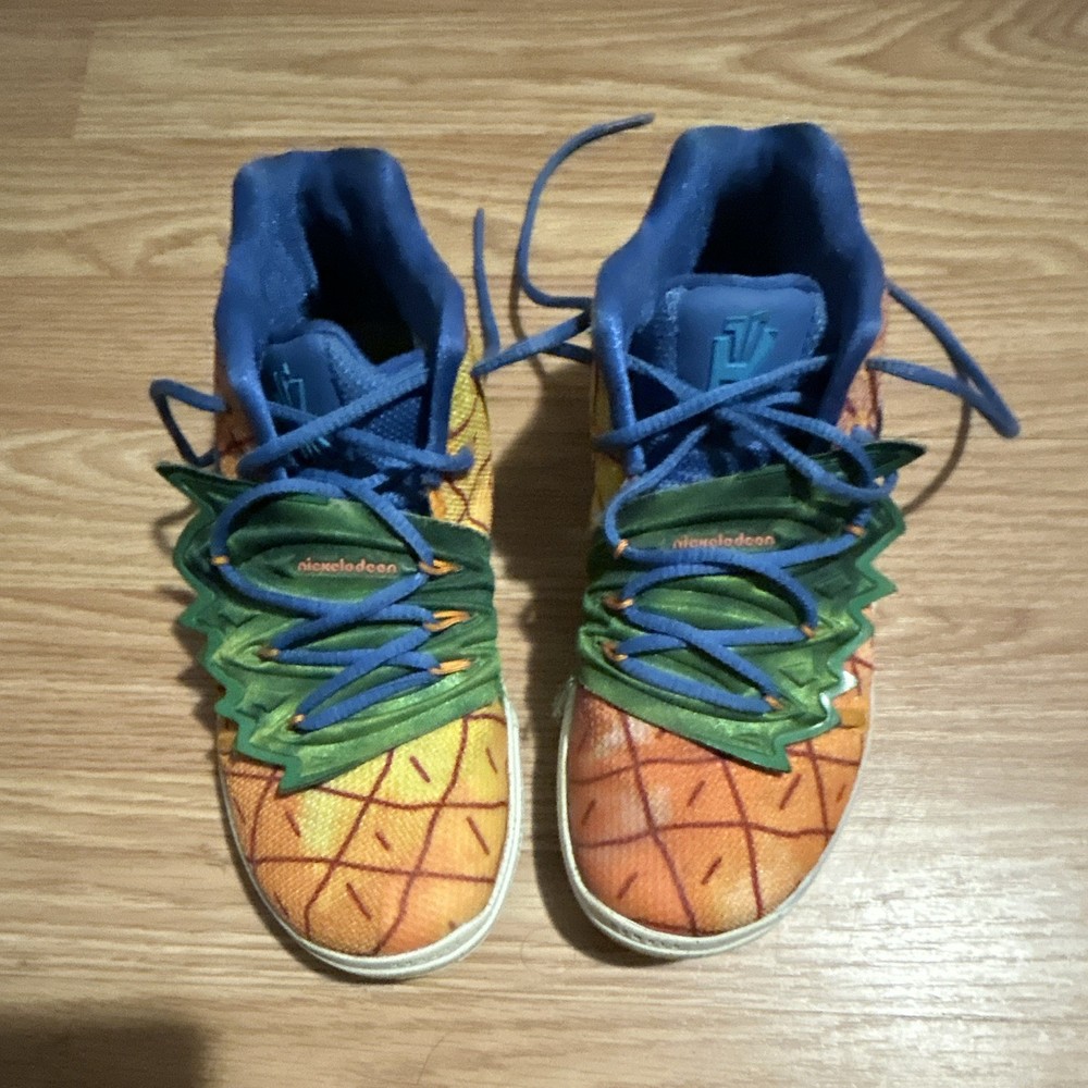 Nike Kyrie 5 SpongeBob Gary Unisex Kids Basketball Sneakers 1Y Blue/Green