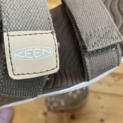 KEEN Elle 9 Backstrap Sandals Washable Footwear Tan Adjustable Hook & Loop Open