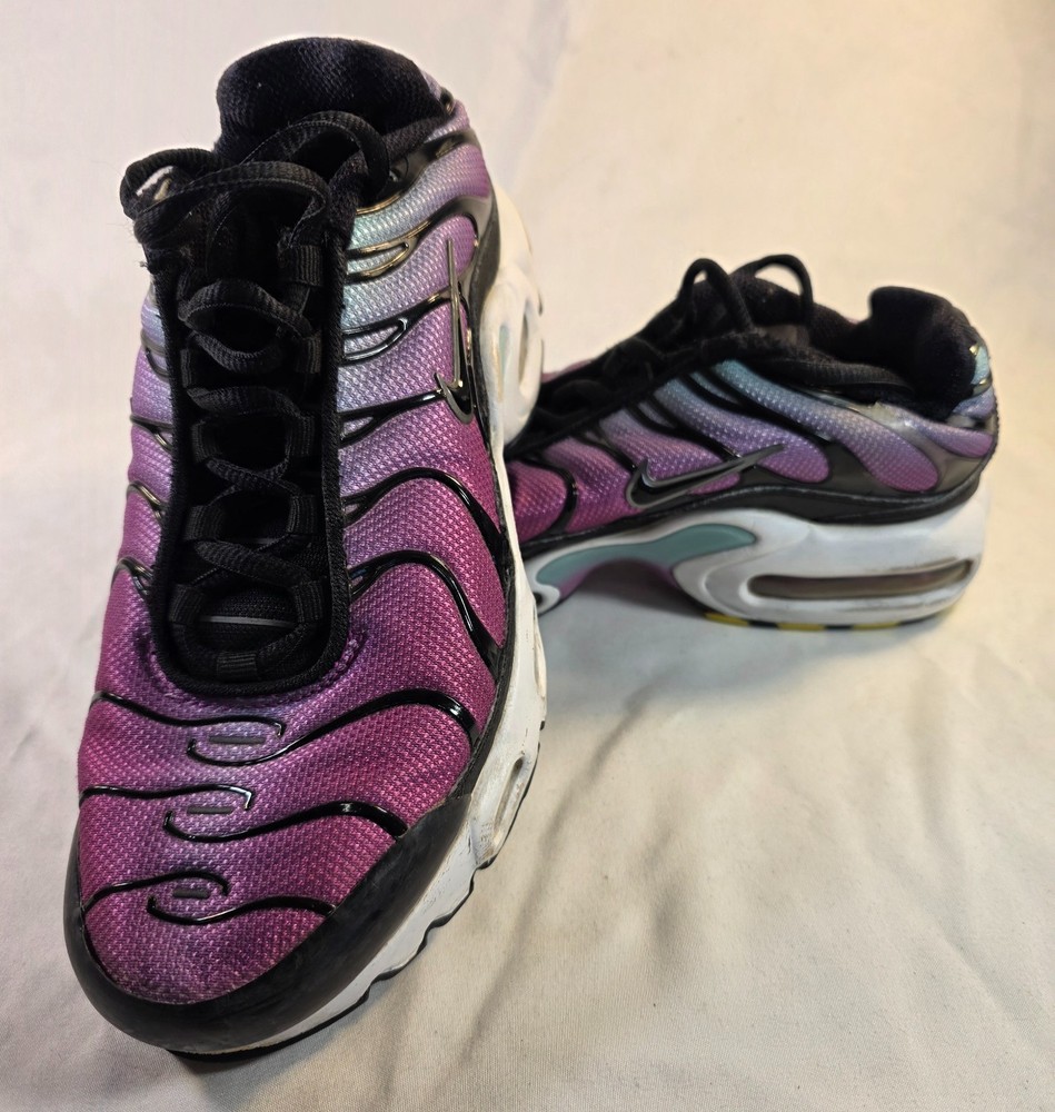Nike Air Max Plus TN CD0609-300 Aurora Hyper Violet YOUTH Size 4.5Y