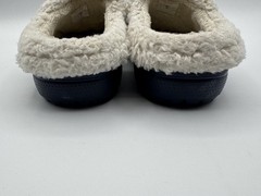 Crocs Youth Classic Lined Clogs Size J1 Blue Slip-on White Faux Fur Fuzzy & Warm