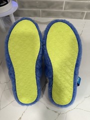 UGG Fluff Yeah Slide Gradient. Big Kids size 6 M. Color Blue.