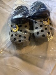 A Beautiful Slippers, A Grey And Blue Color For Boys And Kids ￼