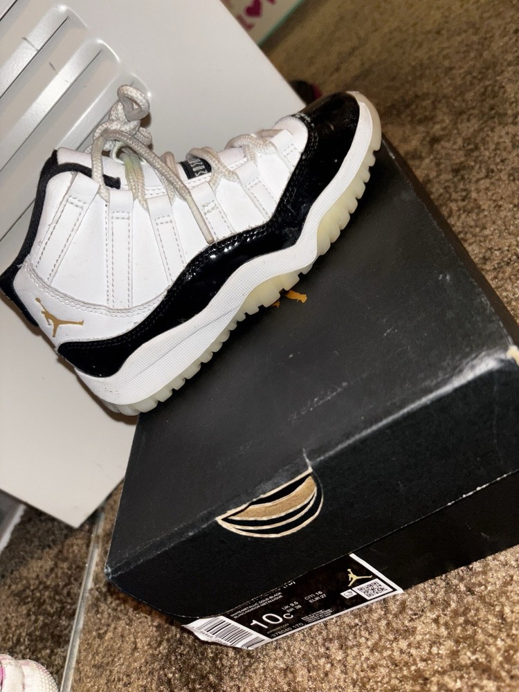 Size 5 (GS) – Jordan 11 Retro Mid DMP 2023