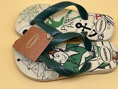 Havaianas Kids Peter Pan Sandal Flip Flop Size USA 11/12C- New.