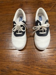 Keds School Days II Navy/White Oxford laceup shoes 2 Wide uniform