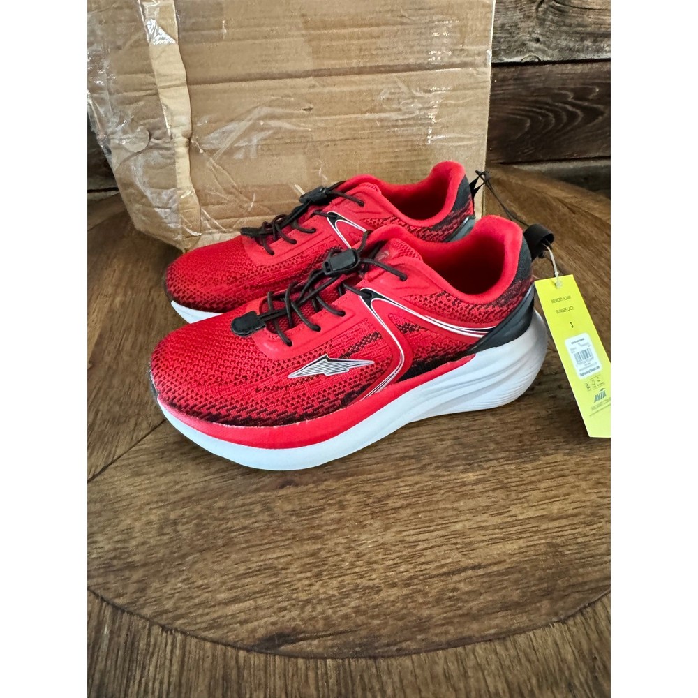 Avia Max Runner Kids Sneakers Red Black Bungee Lace Memory Foam Size 3 NEW