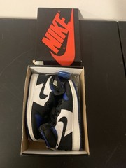 Size 5 (GS) – Jordan 1 Retro OG High Royal Toe