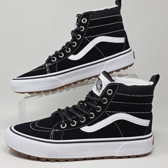 VANS Sk8 MTE High Black True White Sneakers Shoes US Juniors Size 5 New