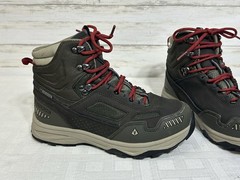 MINTY! Vasque Breeze Brown Hiking Boots 5 Kids Women 6-6.5 Waterproof Trail Boot