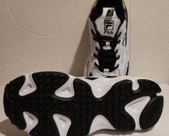 Fila Kids Ray Tracer Camo Sneakers White/Black/Multi- Kids Sz.3.5M/Wos. Sz. 5.5M