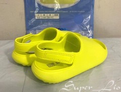 NEW 32 Degrees Cool Youth Cushion Slide Sandals – SIZE S(11~12), M(13~1) YELLOW