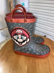 Nintendo Super Mario Bros Waterproof Pull On Red Rubber Rain Boot Sz 11/12 Youth