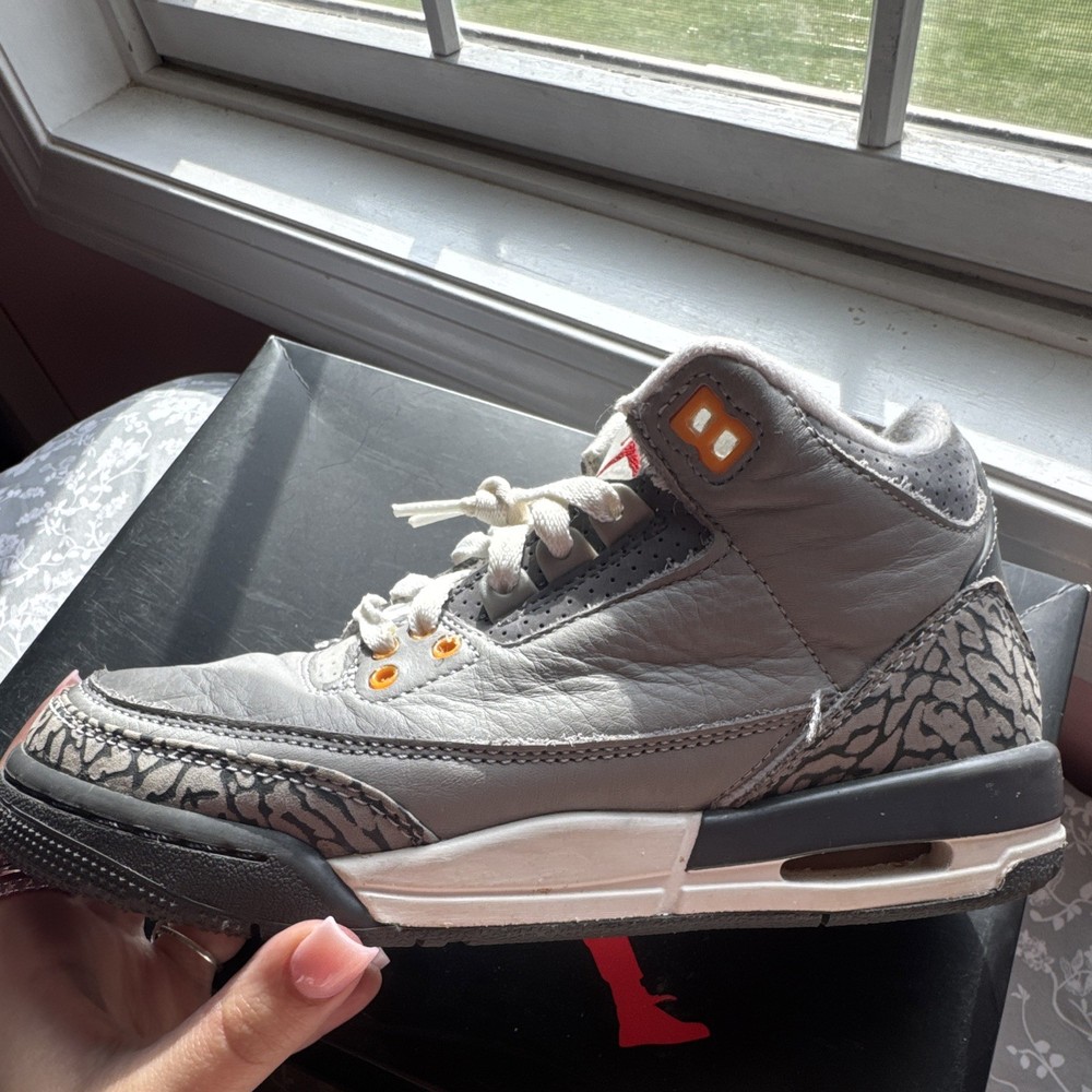 Air Jordan 3 ‘cool grey’ GS