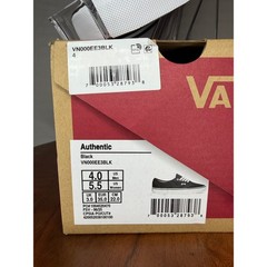 Vans Authentic Black/True White Skate Shoes Youth 4Y Unisex Kids NWT