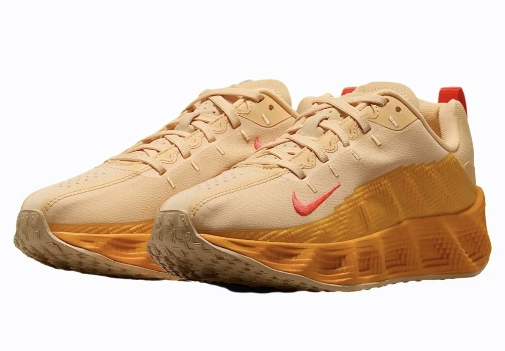 Nike Ava Rover GS‘ „Celestial Gold“ Size 5Y/6.5W NWB! (HF6331-200)