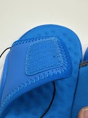 Under Armour Kids Size 13K IGNITE Pro 8 Slide Sandals Blue NEW
