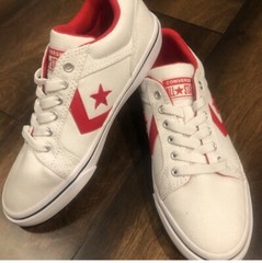 BOYS‘ CONVERSE EL DISTRITO 2.0 OX NWOT