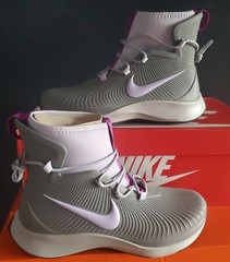 NEW AUTHENTIC NIKE BINZIE BOOT (GS) US 6 Y