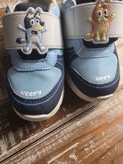 Disney’s Bluey & Bingo Keepy Uppy Light Up Unisex Toddler Sneakers Size 9