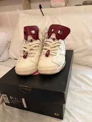 Jordan Air Jordan maroon 6s