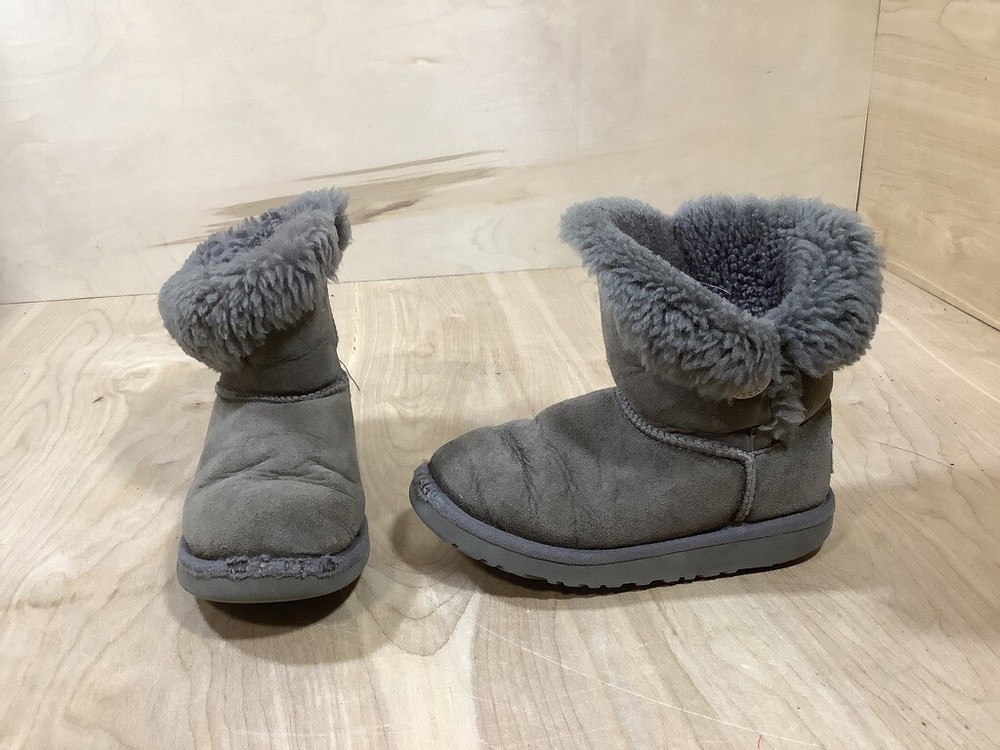 Ugg Australia Boot Bailey Button Gray Kids Ugg Bailey Lined Unknown Size 9″ Long
