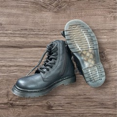 Dr. Martens Kid’s Collection 1460 Serena Mono J Boots US Size 11 -K06