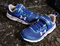 Under Armour GPS Assert 11k AC Blue/Purple White 3023947-400 PreSchool Great Con