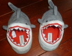 Crewcuts TODDLER/Child’s SHARK SLIPPERS 6″ Insole, 3-5 yrs? VG/Exc Condition
