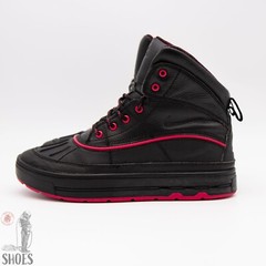 Nike ACG Woodside 2 High GS ‚Black Fireberry‘ – Youth Size 6