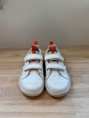 On The Roger Hook and Loop Sneakers 3KE10010840 White/Green SIZE: K13