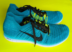 Nike Free RN Flyknit Teal & Lime Colorway Size 5.5 Y (24 cm) Running Shoes