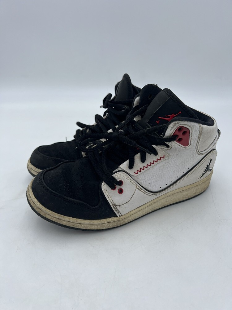 Nike Air Jordan 1 Flight 2 Premium White Black Red 631784-102 size 4.5 Youth EUC
