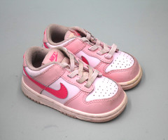 Nike Dunk Low Triple Pink TD Size 6C DH9761-600 Sneakers Leather Logo HTF Shoes