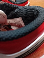 🔴 Nike Air Jordan 1 Low Youth Size 2Y HF6885-106 Chicago Red MultiSport Cleats