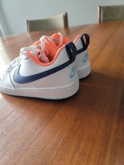 Nike Court Borough Low 2 (GS) St.Code•BQ5448 112 ••Size (5.5y)